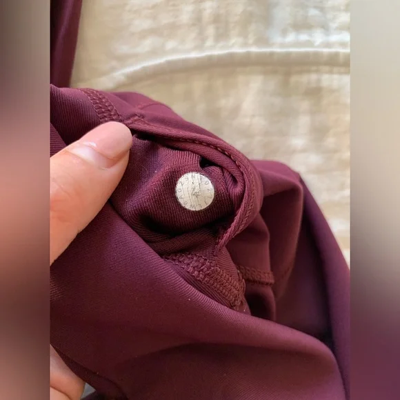 Lululemon Wunder Under Crop Dark Adobe - Size 4 - Picture 8 of 8